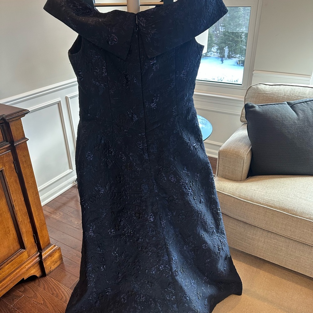 Rickie Freeman for Teri Jon off shoulder Dark Blue Dress - Picture 6 of 13